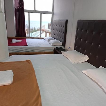 Oyo 81600B Pearl Marine Hotel Port Blair Eksteriør billede